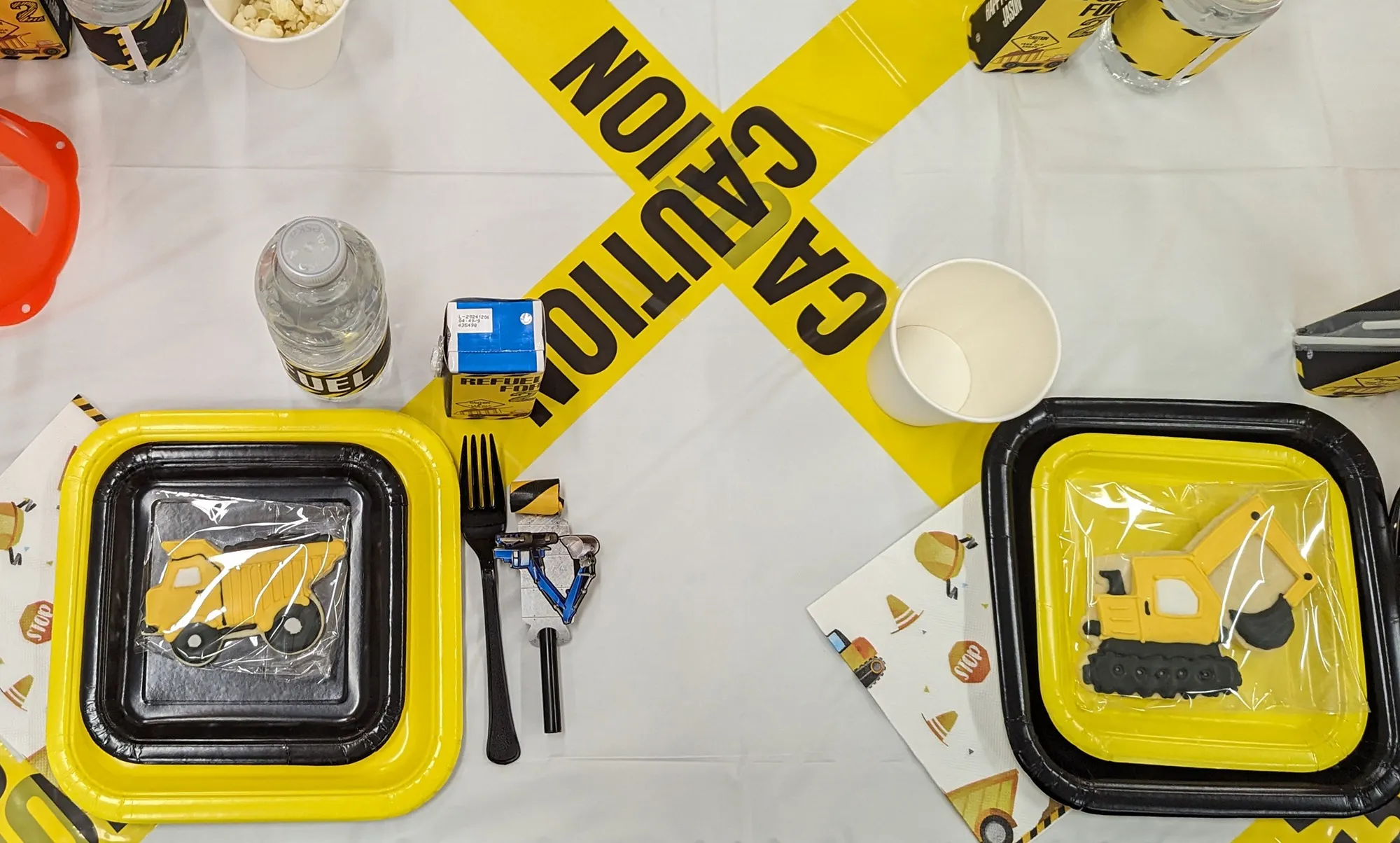 Themed tables